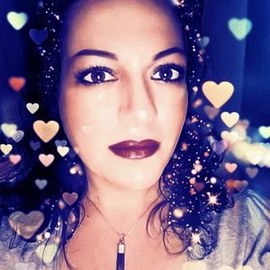 Meet your Posher, Alaina